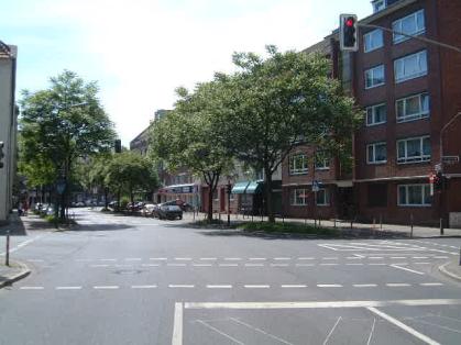  Bild: Kreuzung Martinstr. / Germaniastr. / Bachstr., Richtung S&uuml;den 