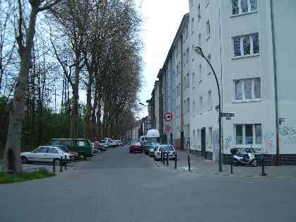  Bild: Kreuzung Weberstr. / F&auml;rberstr. / Esmarchstr., Richtung Osten 