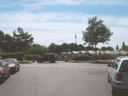  Bild: Kreuzung Fleher Str. / Merkurstr., Richtung S&uuml;denS&uuml;dwesten 