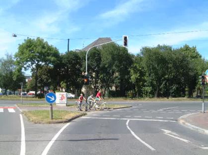  Bild: Kreuzung Fleher Str. / S&uuml;dring, Richtung Norden 