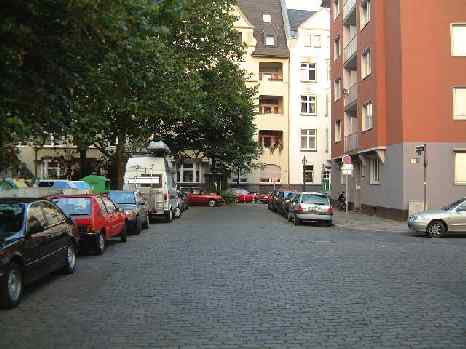  Bild: Kreuzung B&uuml;rgerstr. / Friedenstr., Richtung Osten 