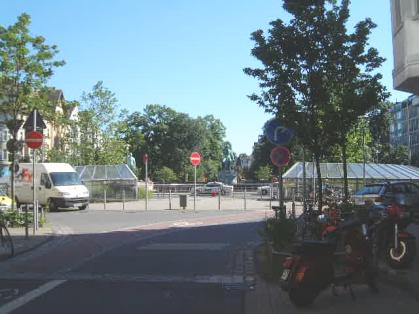  Bild: Kreuzung Pionierstr. / F&uuml;rstenplatz / F&uuml;rstenwall, Richtung S&uuml;den 