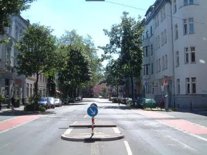  Bild: Kreuzung Konkordiastr. / F&uuml;rstenwall, Richtung Osten 