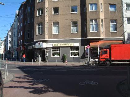  Bild: Kreuzung Kirchfeldstr. / Morsestr. / Keplerstr. / F&uuml;rstenplatz, Richtung S&uuml;den 