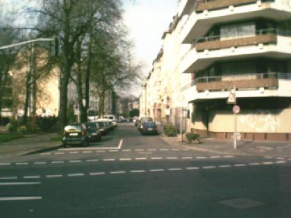  Bild: Kreuzung Kronprinzenstr. / F&uuml;rstenwall / Friedenstr., Richtung Norden 
