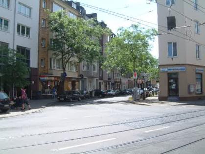  Bild: Kreuzung Martinstr. / Volmerswerther Str., Richtung S&uuml;den 